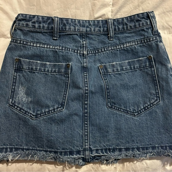 Denim skirt - Picture 2 of 2
